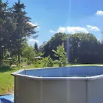 In With Sauna *